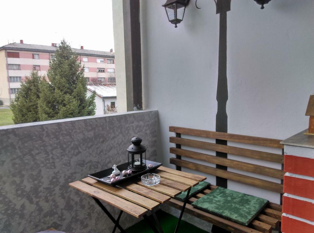 Studio Apartman Zdral Daruvar Exterior foto